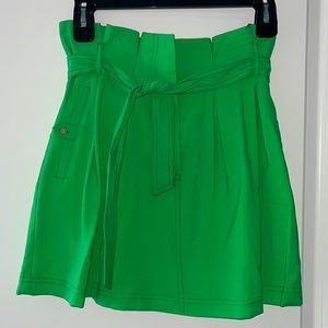 Never worn vibrant green skirt! Girls size 14!